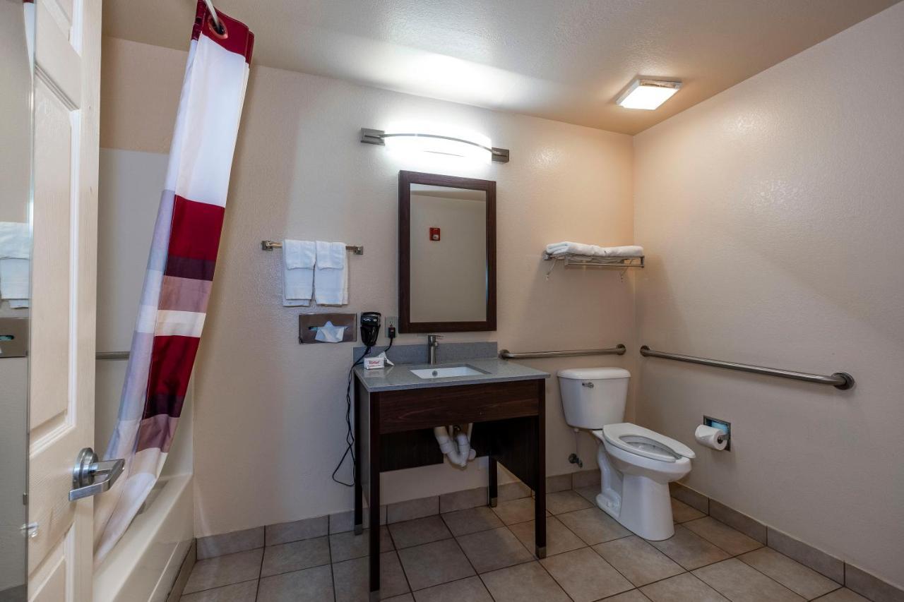 Red Roof Inn Valdosta - University Extérieur photo