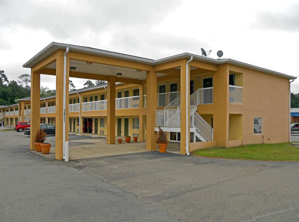 Red Roof Inn Valdosta - University Extérieur photo