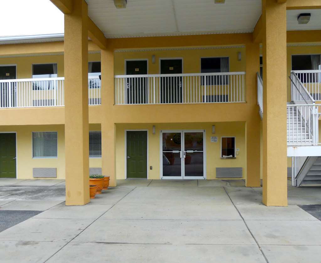 Red Roof Inn Valdosta - University Extérieur photo